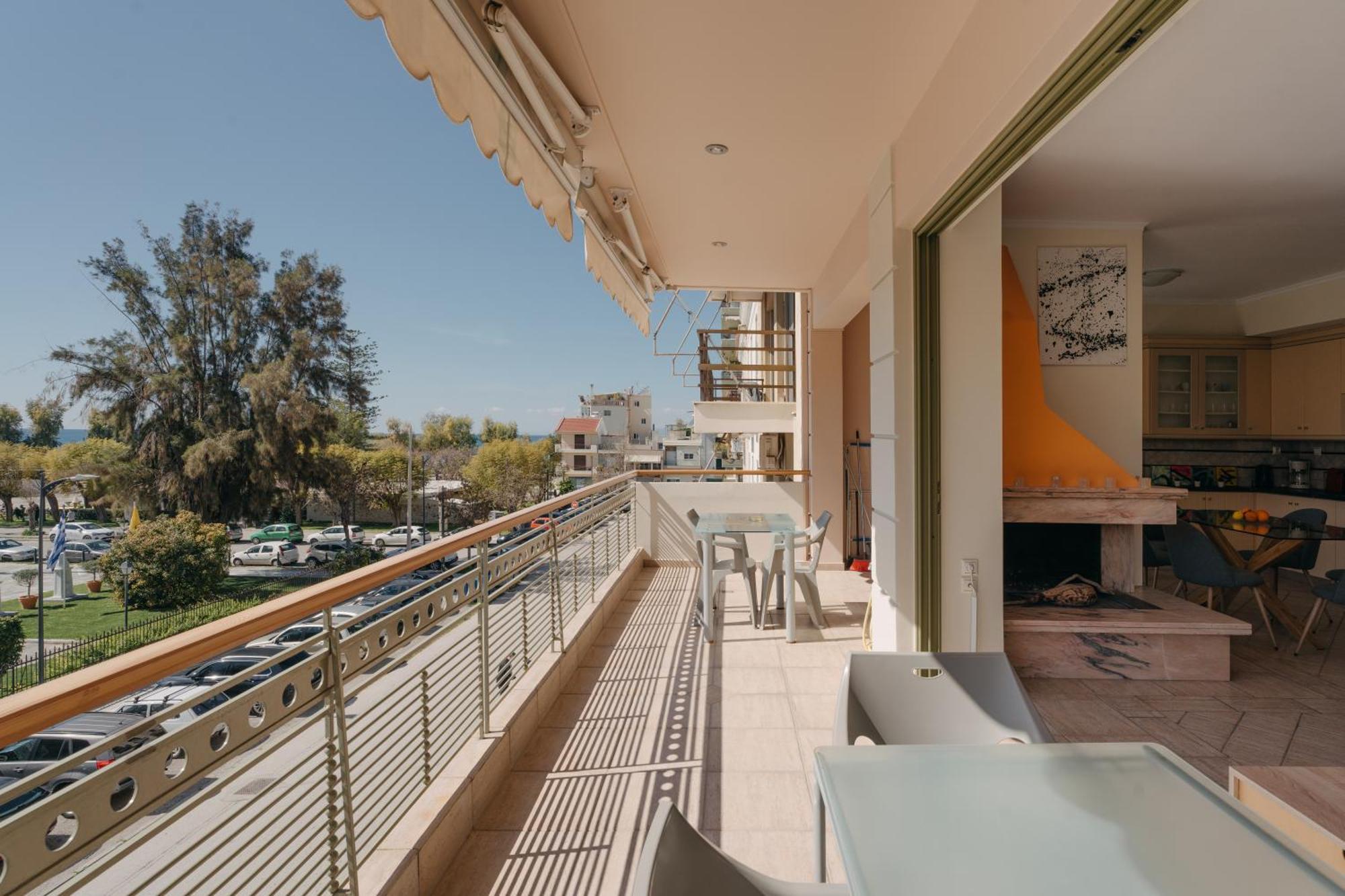 Nefeli City Apartments Patras Exteriör bild